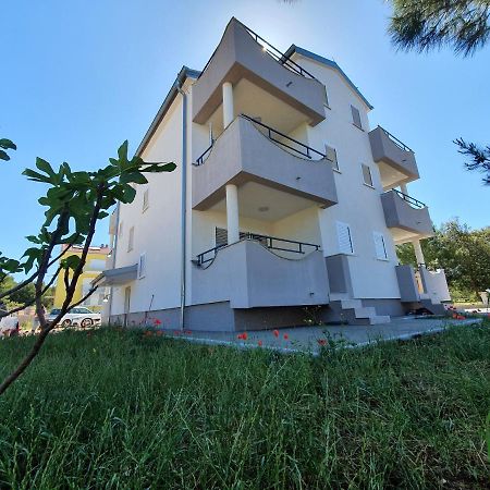 Apartments Villa M&M บาร์บินเย ภายนอก รูปภาพ