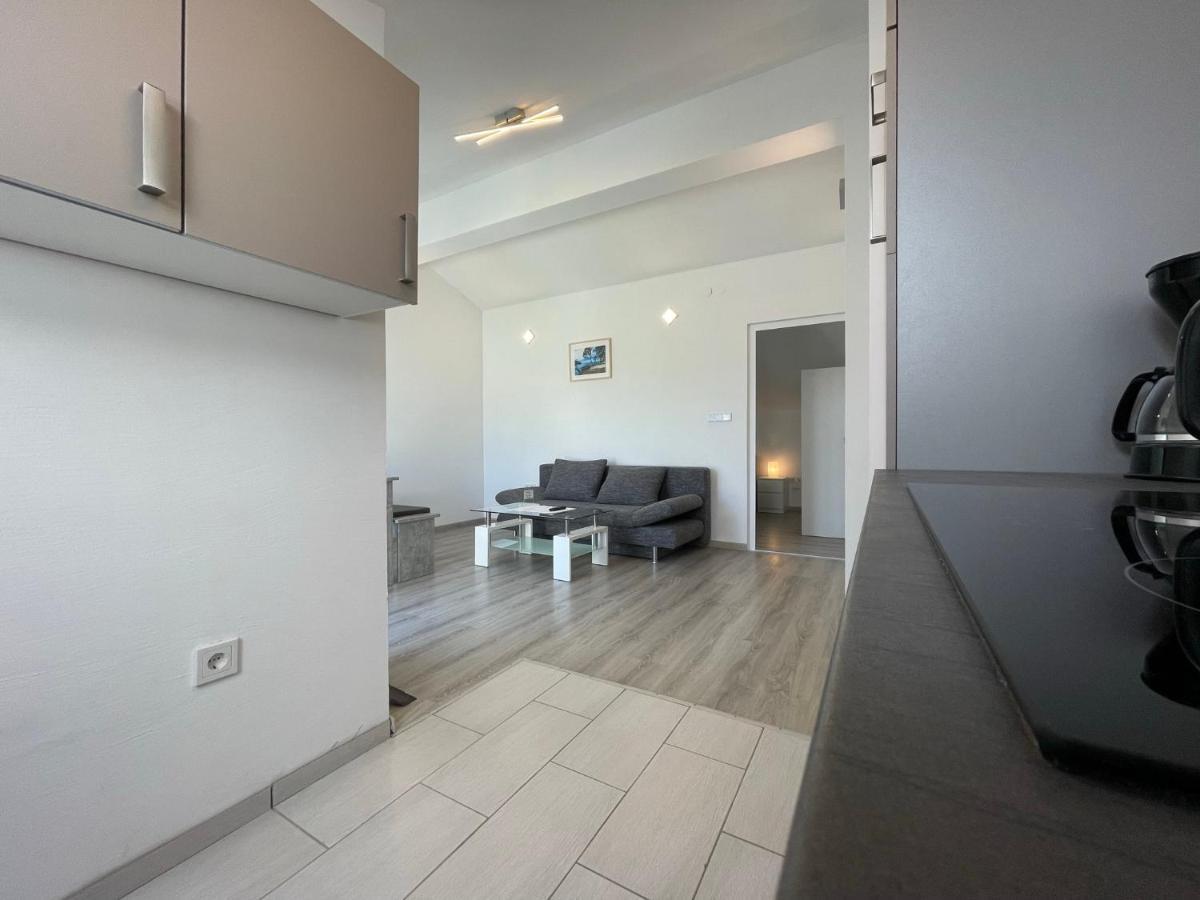 Apartments Villa M&M บาร์บินเย ภายนอก รูปภาพ